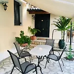 Eutuxia House *