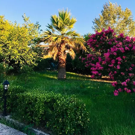 Holiday home Eutuxia House